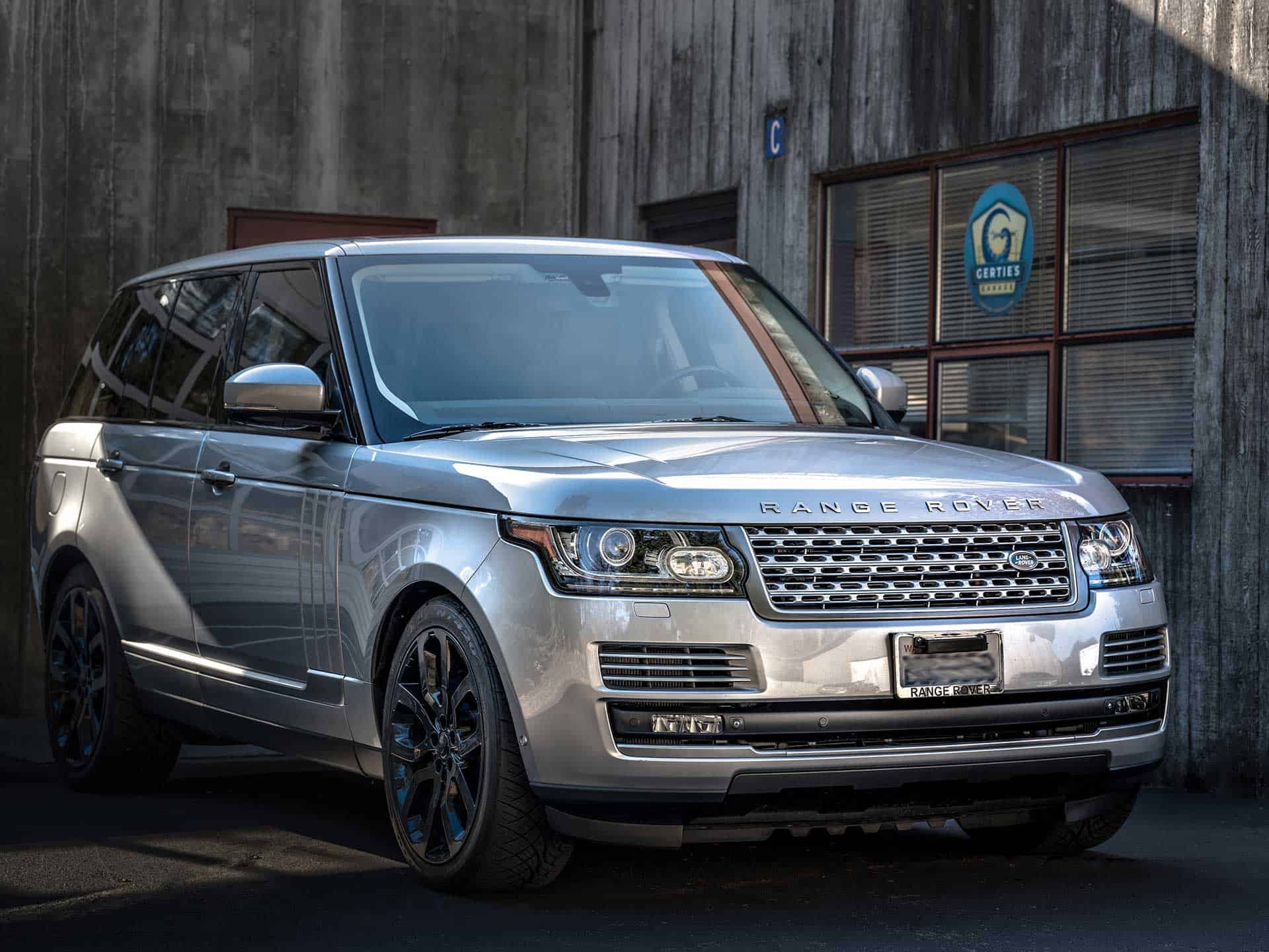 Land Rover Service